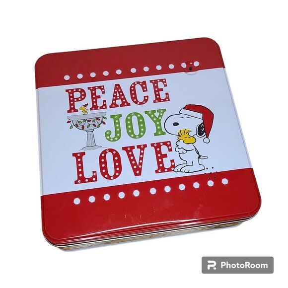 Festive Holiday Peanuts Gang Tin Peace Joy Love Light Up Musical Collectible Tin - Picture 1 of 14